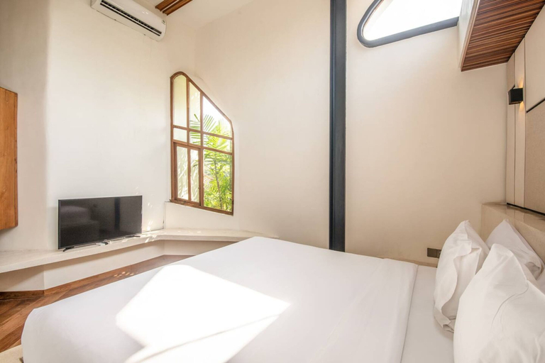 Room 3, BAZ Villa 13 Studio 3 Opulent 1-br Loft With Art Deco Shared Pool, Badung