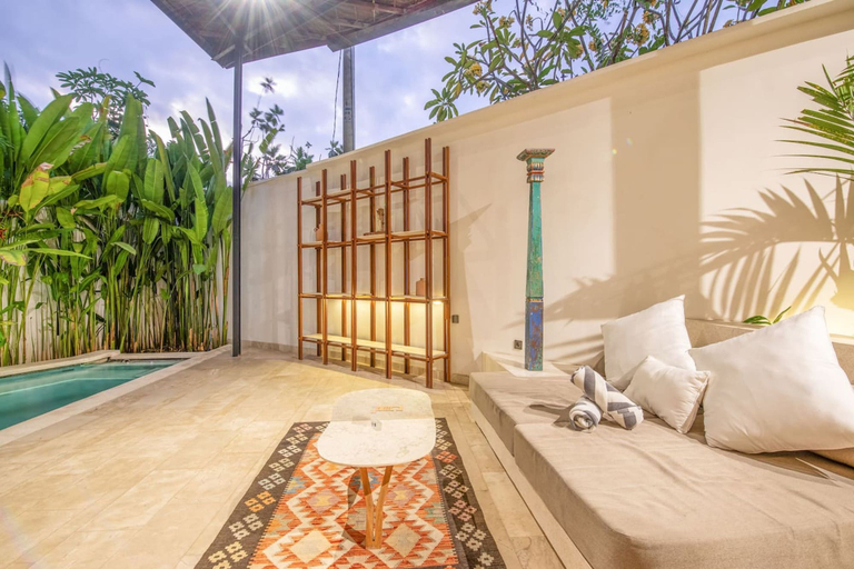 Room 5, BA Villa 4 1BR Lush 1-br Villa With Pool 4 Mins to Echo Beach, Badung