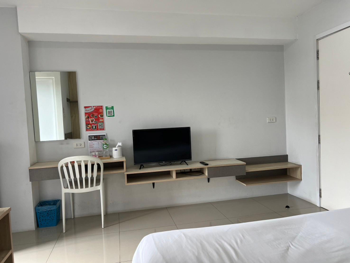 Bedroom 10