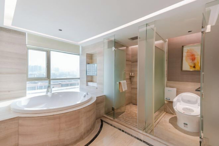 Bathroom 4, Xinhaili Hotel, Zhuhai