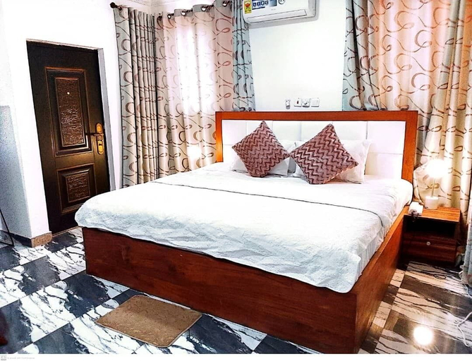 Bedroom 4, FIRST HR HOTEL, Dangbe East