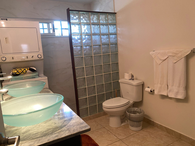 Bathroom 3, Gorgeous Poolside Apartment, Chame