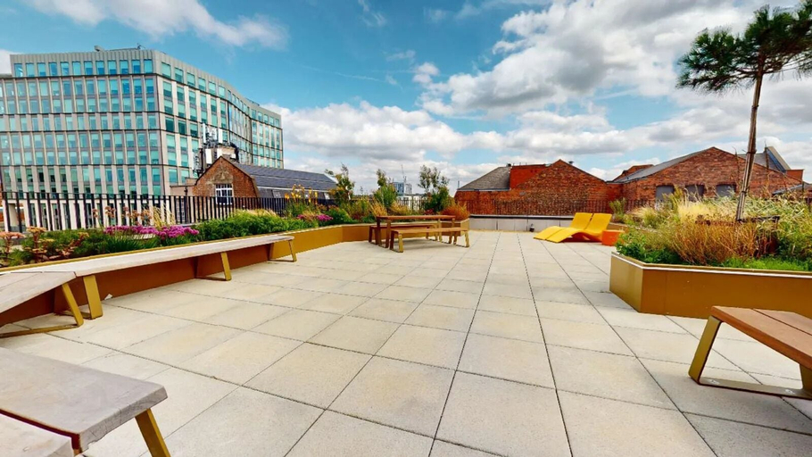 Exterior & Views 2, For Students Only - Signal Place - Campus Accommodation, Nottingham