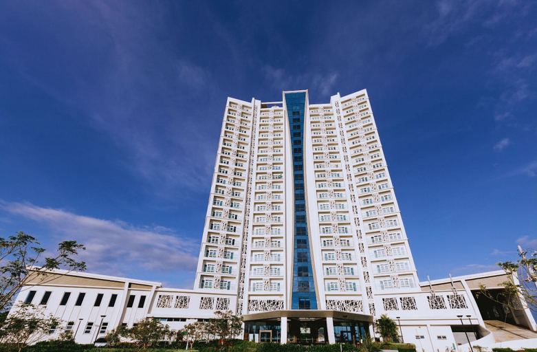 Exterior & Views 2, Arterra Hotel & Resort, Lapu-Lapu City