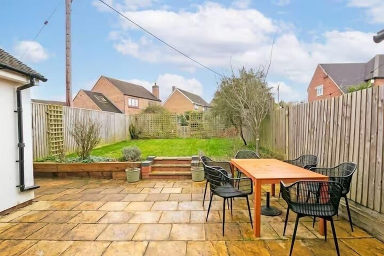 Others 5, Charming 4 Bedroom Home Near Oxford, Oxfordshire
