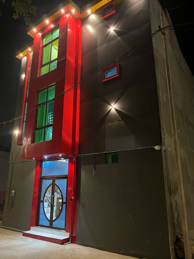 Exterior & Views, Hotel Arya Kulam Palace, Faizabad