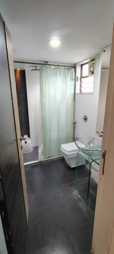 Bathroom, Sai Kan Hotel, Ahmadnagar