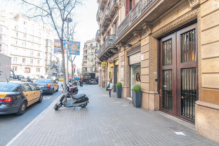 Others 3, BizFlats Eixample Apartments, Barcelona