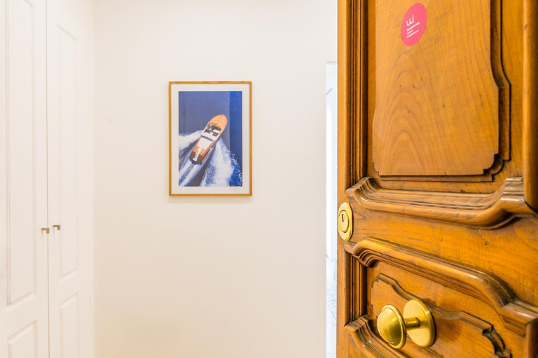 Others 2, Piazza Amedeo Stylish Apartment by Wonderful Italy, Napoli