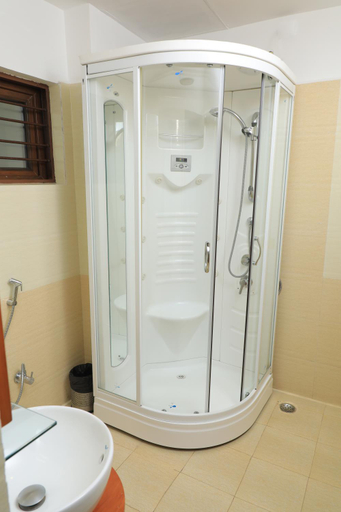 Bathroom 4, Jal Mahal Resort And Spa, Mysore