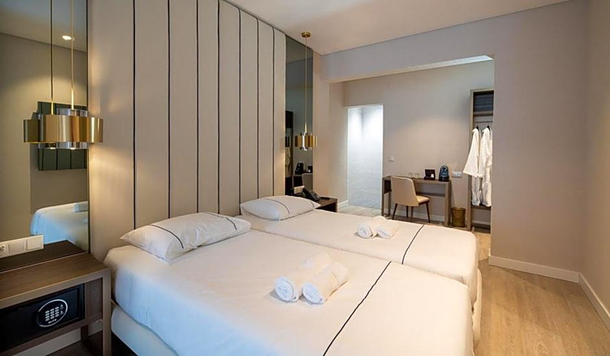 Bedroom 3, Sao Pedro Lisbon Hotel, Lisbon