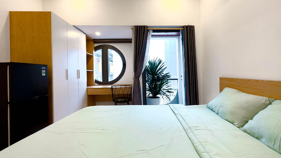 Bedroom 1, Lucy House, District 3