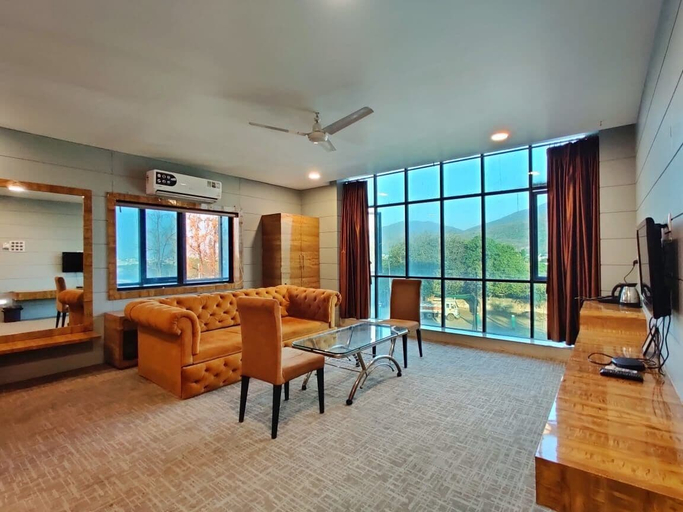 Others 3, Hotel Prashant International, Kachchh