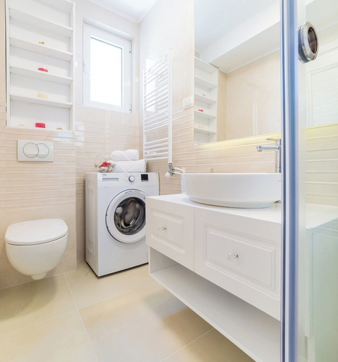 Bathroom 4, Luxury Apartments Ivanovic