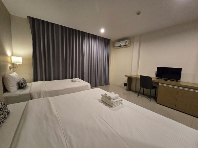 Bedroom 6