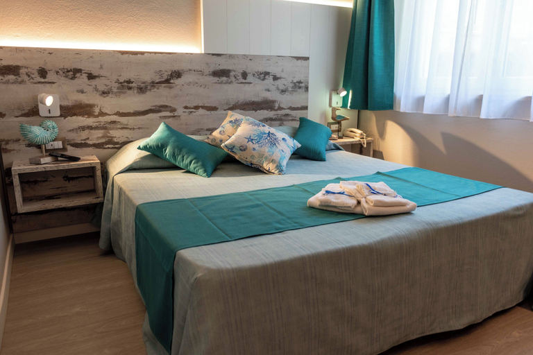 Bedroom 3, HOTEL ACQUAMARINA, Livorno