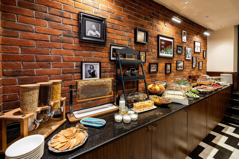 Food & Drinks 5, HAY Hotel Alsancak, Konak