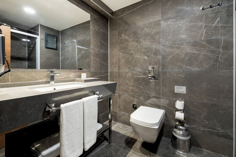 Bathroom 4, HAY Hotel Alsancak, Konak