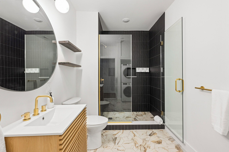 Bathroom 3, Sosuite at The Loxley - Old City, Philadelphia