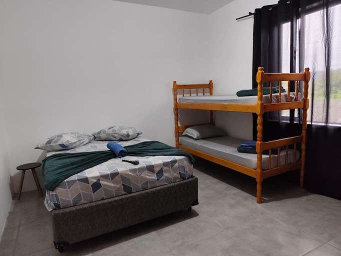 Others 5, Ferdin Hostel e Pousada, Joinvile