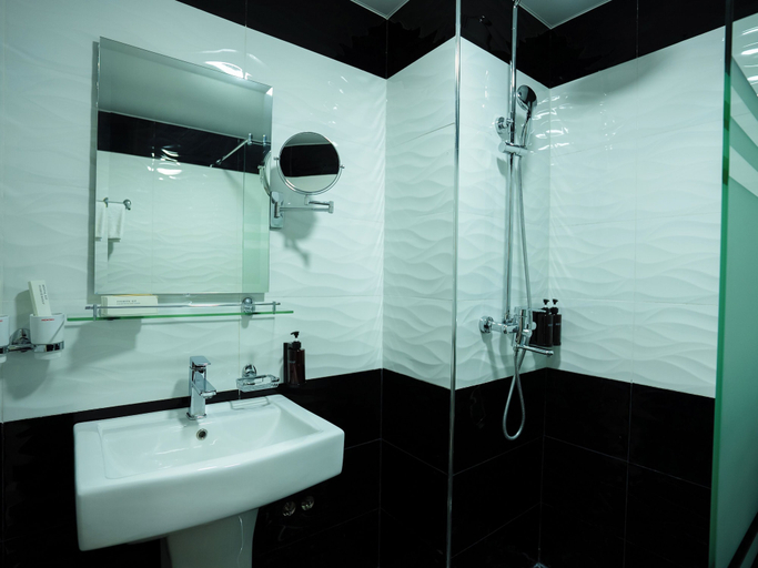 Bathroom 3, Avant Wellness Hotel Tashkent Pool&Spa, Tashkent City