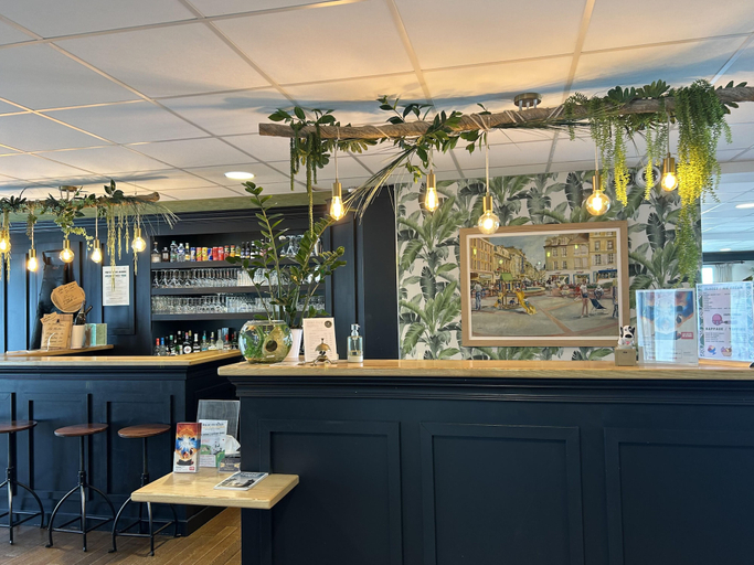 Food & Drinks 1, Shelder Hotel, Manche