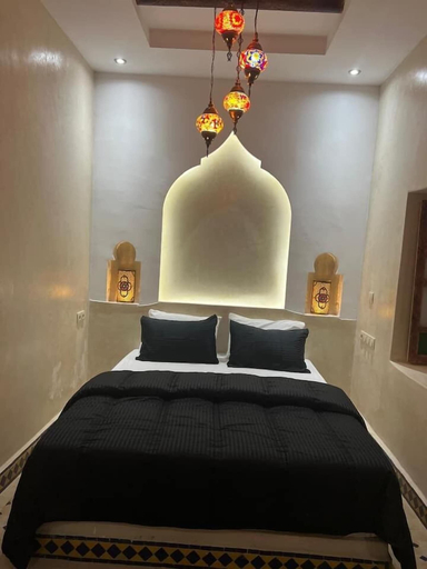Others 5, RIAD RKIYA, Tiznit