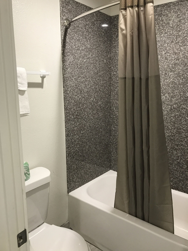 Bathroom 5, スタジオ 6 ハンツビル テキサス, Walker