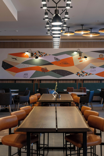 Food & Drinks 5, SpringHill Suites by Marriott San Luis Obispo, San Luis Obispo