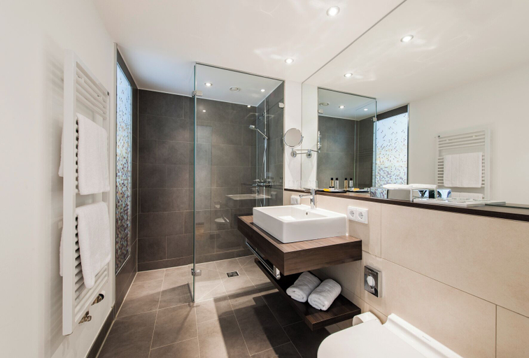 Bathroom 5, Bergheim 41 Hotel im Alten Hallenbad, Heidelberg