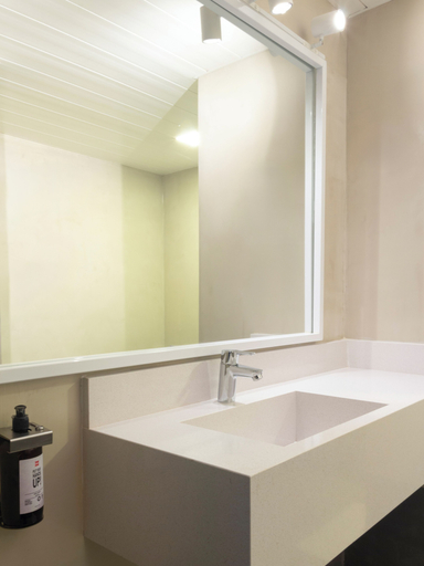 Bathroom 4, ibis Buenos Aires Congreso, Distrito Federal