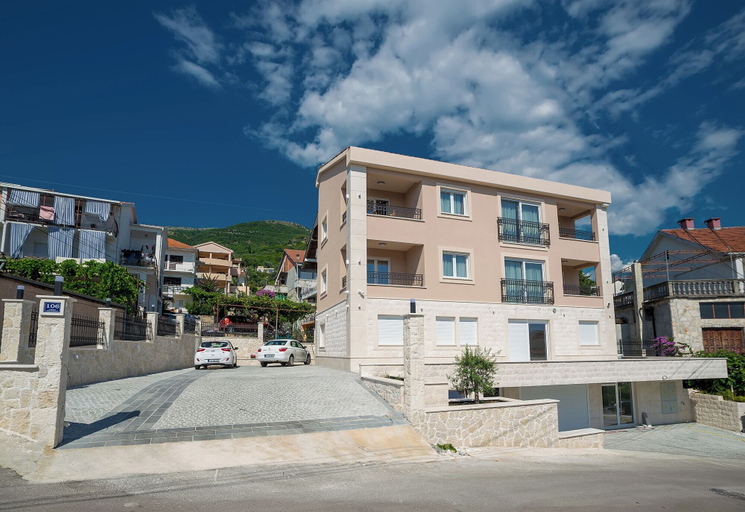 Exterior & Views 2, Luxury Apartments Ivanovic