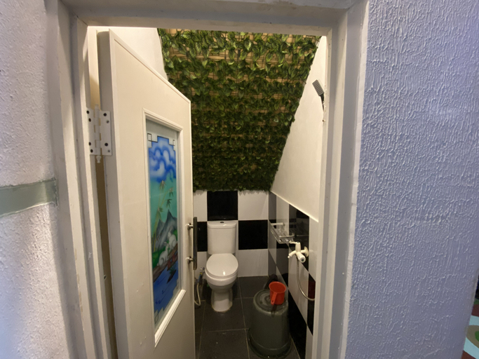 Bathroom 5, Kabin Sahara, Kepulauan Seribu