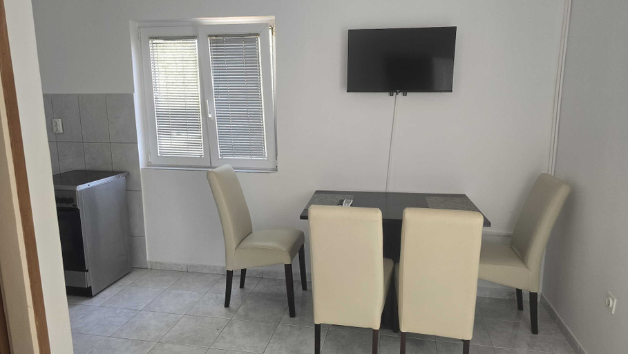 Others 4, Colorful Family Apartments in Vodice, Vodice