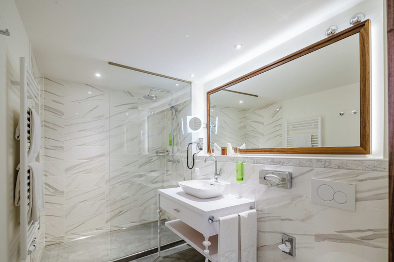 Bathroom 4, Hotel Stefanie, Wien