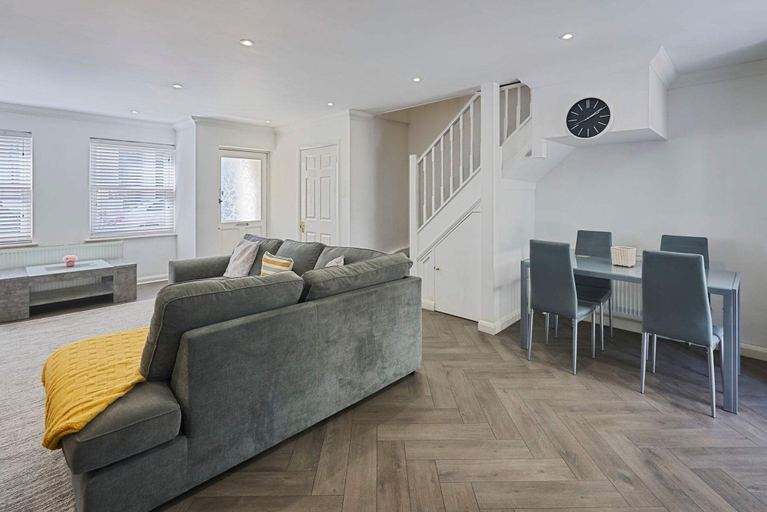 Room 5, Host Stay Farm Road, Brighton and Hove