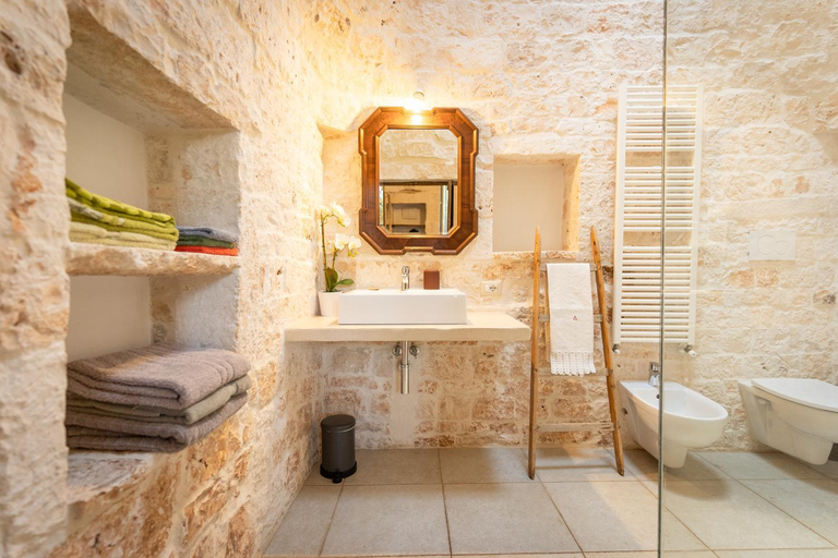 Bathroom 4, Il Trullo Volza, Taranto