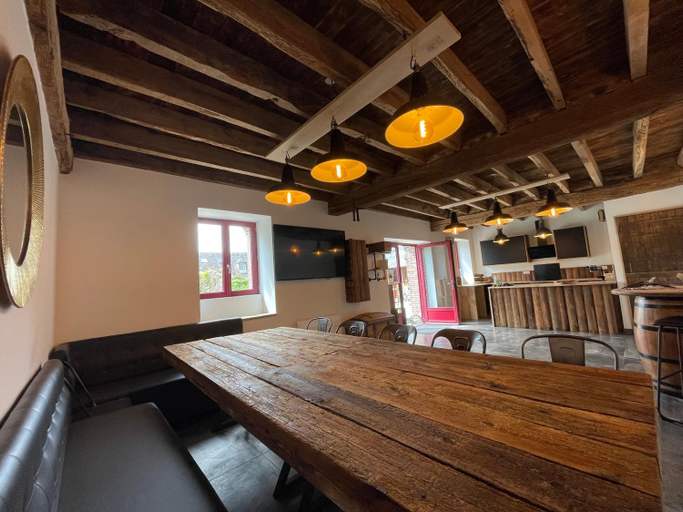 Others 5, Le Relais des Caleches, Eure-et-Loir