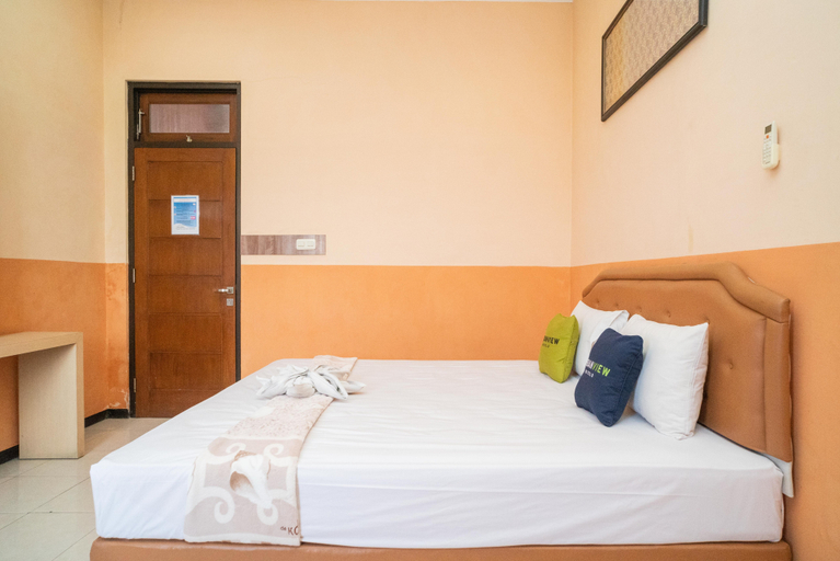 Bedroom 27