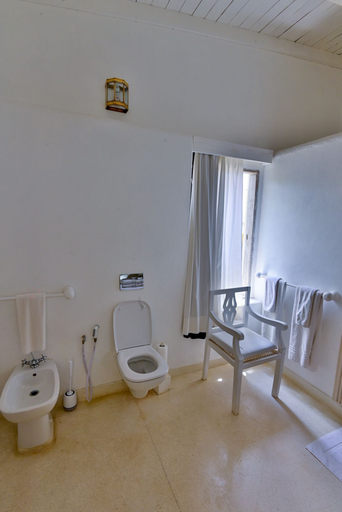 Bathroom 5, The Majlis Hotel, Lamu West