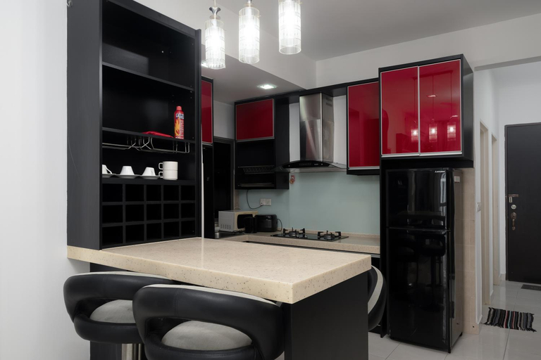 Others 5, Tropics Condo, Petaling Jaya