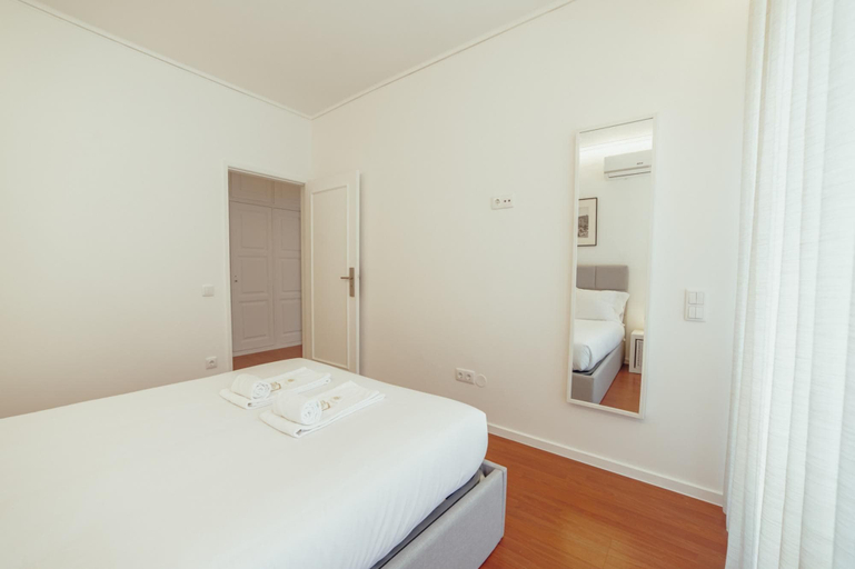 Room 4, Grand Apartment Mercado BOM Sucesso by Vacationy, Porto