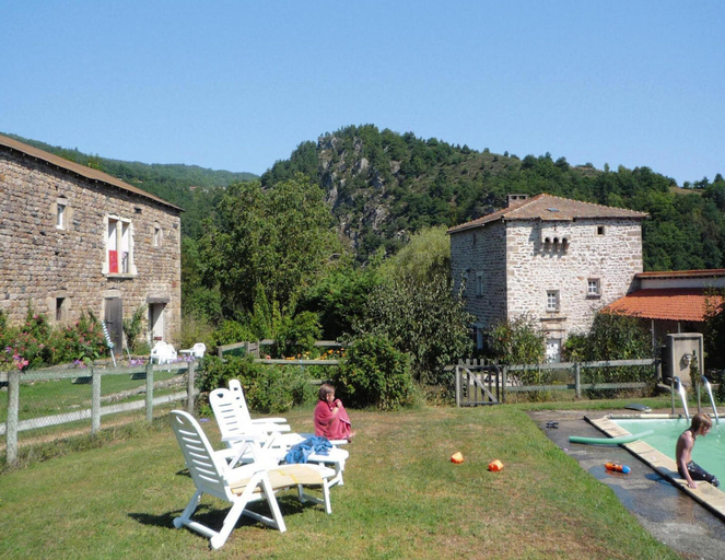 Exterior 4, Rural Pool Retreat in the Hills, Haute-Loire