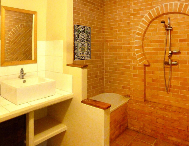 Bathroom, Rural Pool Retreat in the Hills, Haute-Loire