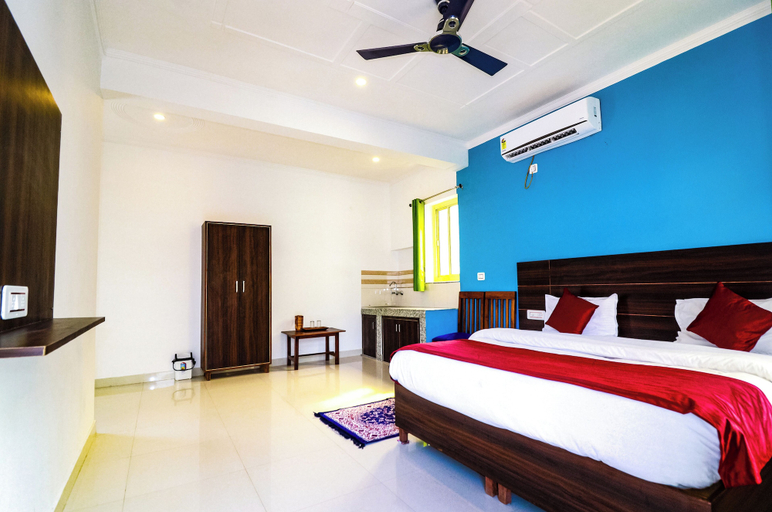 Bedroom 2, Manzil Hostel, Garhwal