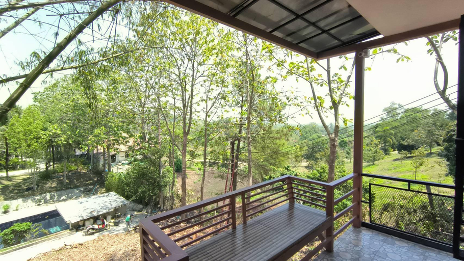 Others 5, Bamboo House Suan Saimai, Wang Num Khiaw