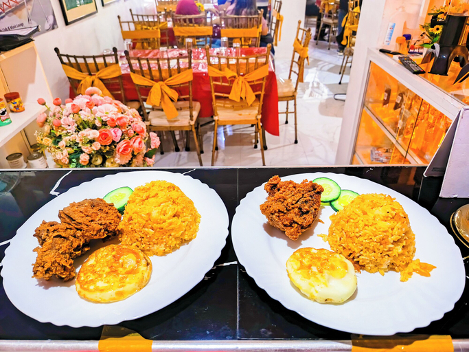 Food & Drinks, Legends Hotel & Restaurant, Lemery