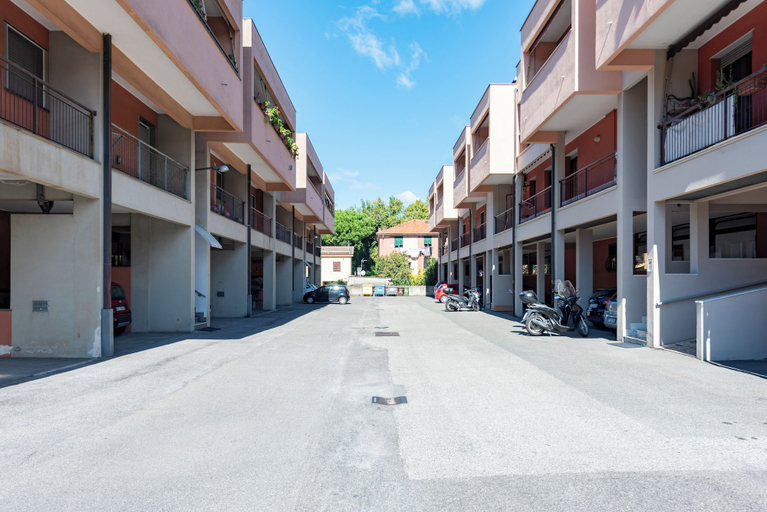 Exterior & Views 2, Charming 2-bed flat balcony & parking, Genova