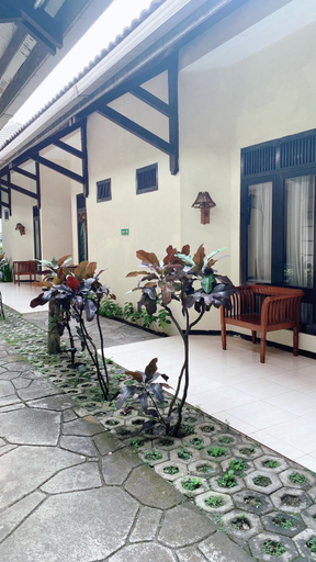 Others 3, Hotel Montana Dua Malang, Malang