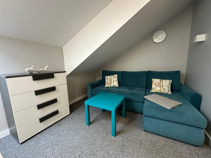 Others 3, Apartamenty 100 metrow do plazy, Puck